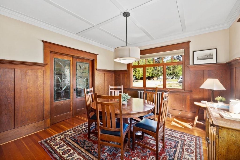 3796 Mcgill St