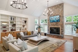55 Ridge Hill Farm Rd.