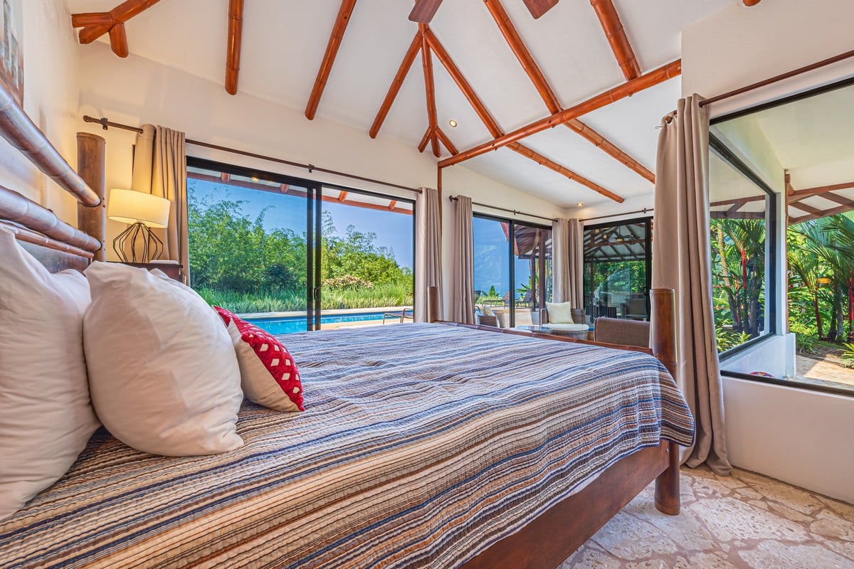 2.07 ACRES – 3 Bedroom Elegant Home With Guest Suite & Sweeping Ocean Views, Secluded & Nestled within Lush Jungle Surroundings!!!