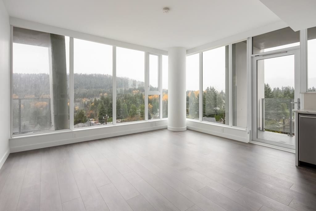 567 Clarke Rd, #505