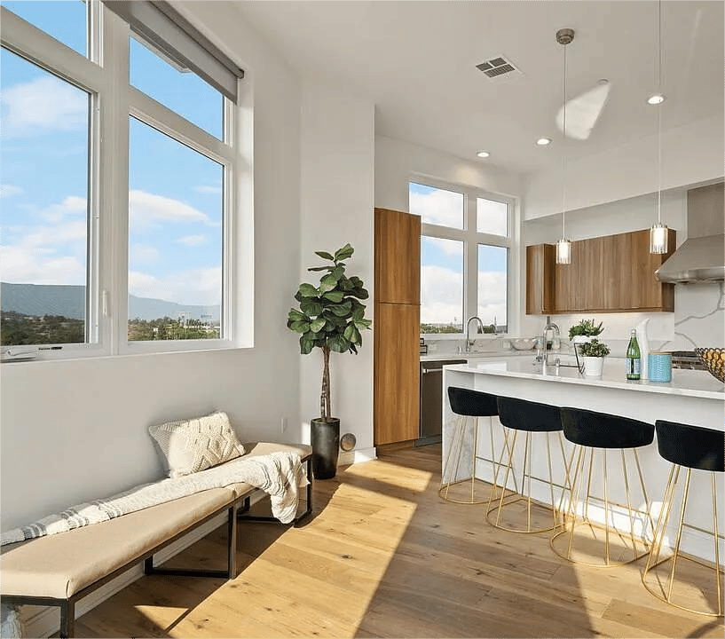 Contemporary Gem on White Knoll Drive