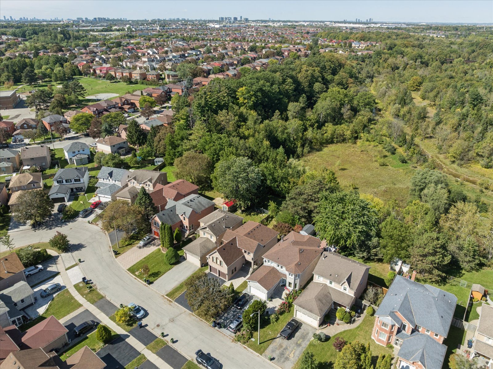 32 Valley Centre Drive