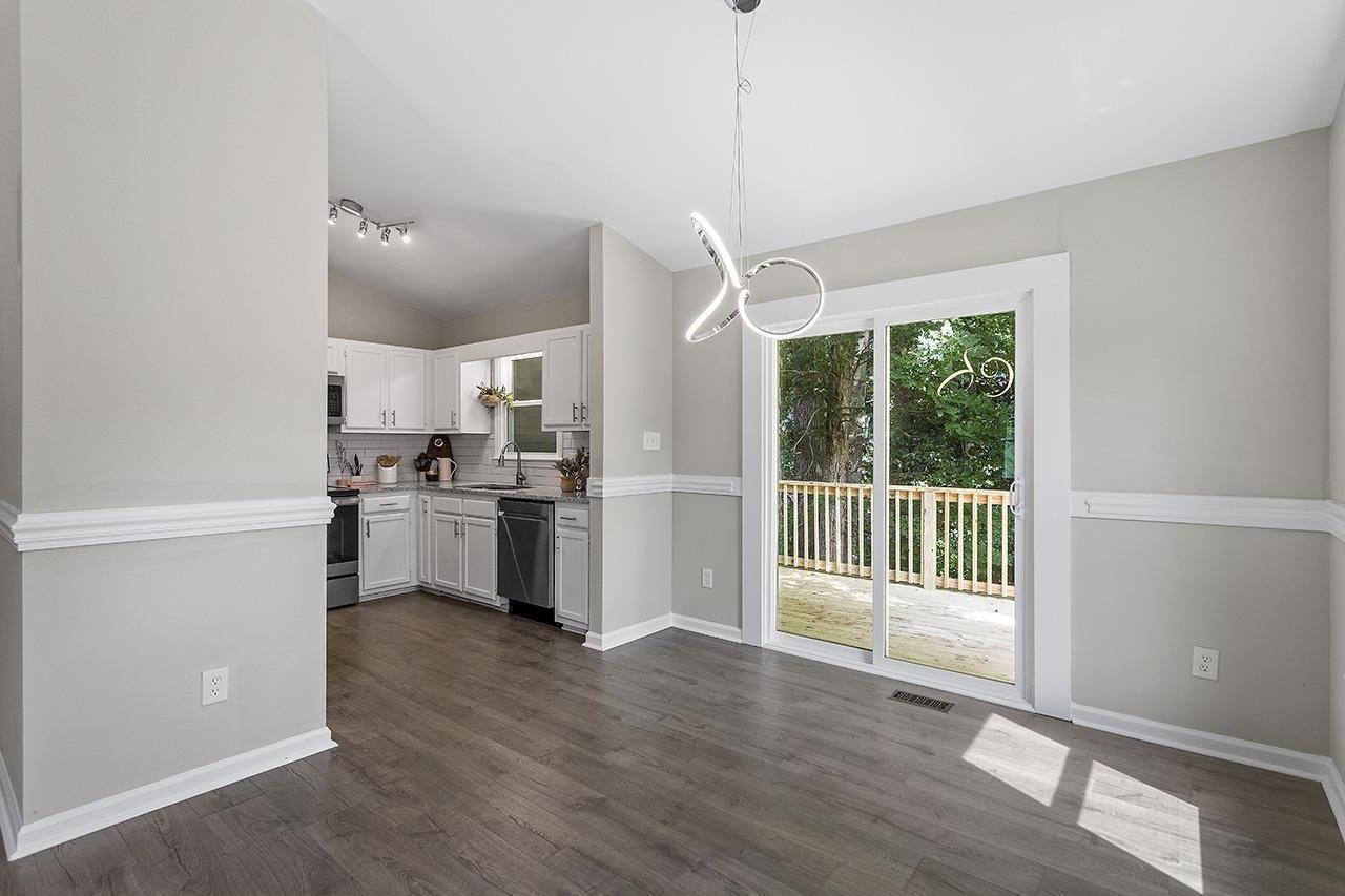 3120 Olde Birch Dr