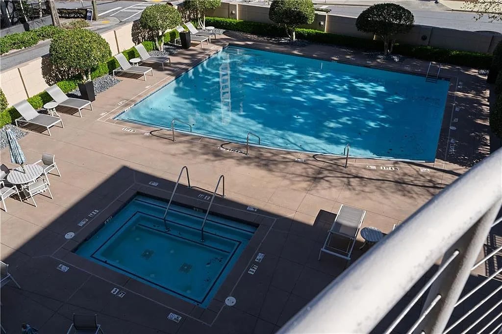 3475 Oak Valley Rd NE APT 2820