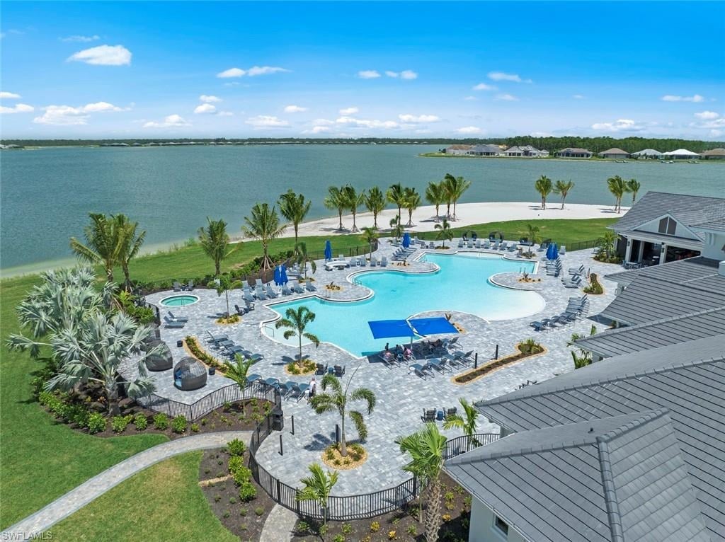 14930 Blue Bay Cir