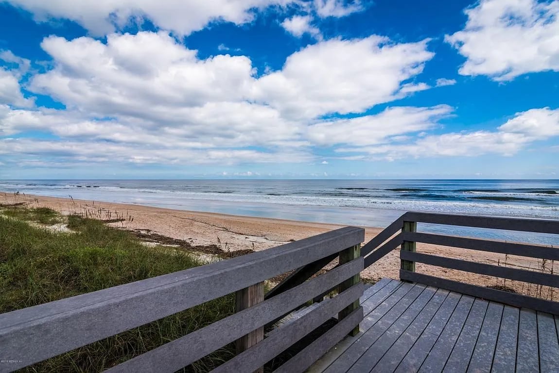 186 Sea Hammock Way