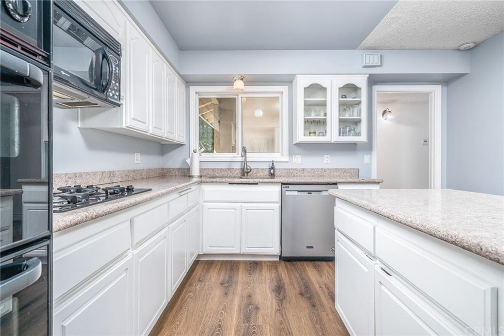 4053 N Santa Lucia St