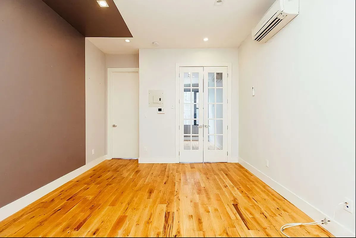 184 Suydam St 2R