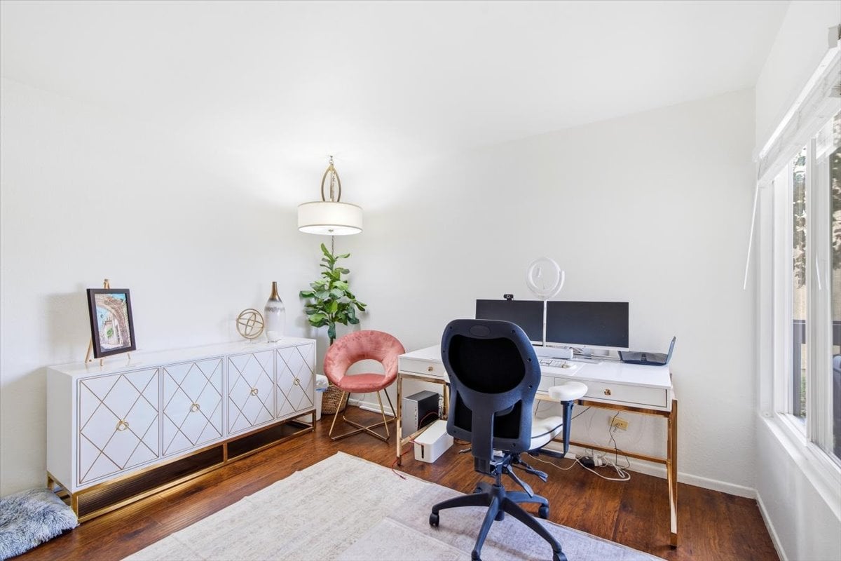 23956 Copenhagen St, Mission Viejo, CA 92691