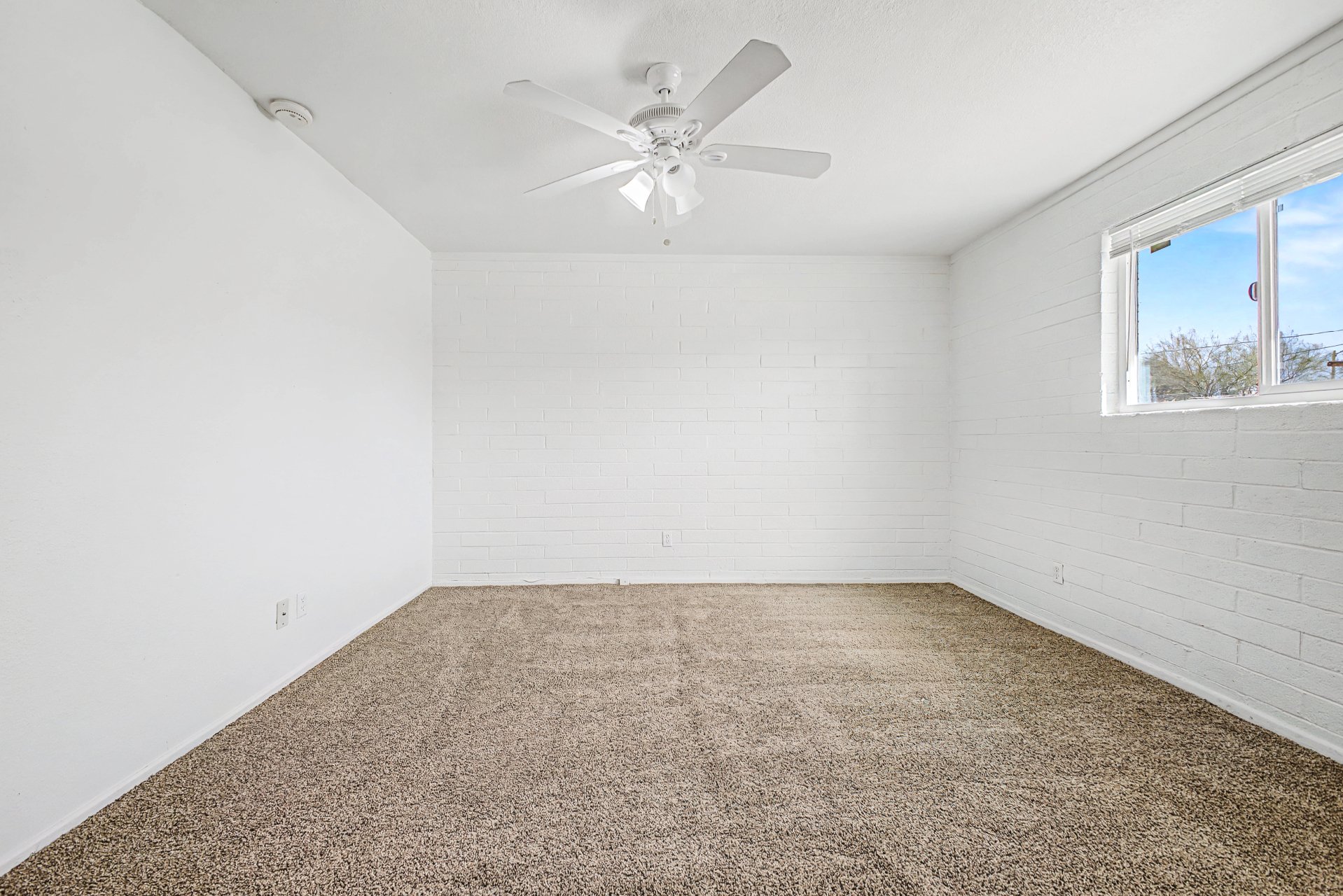 1319 Tulip Place