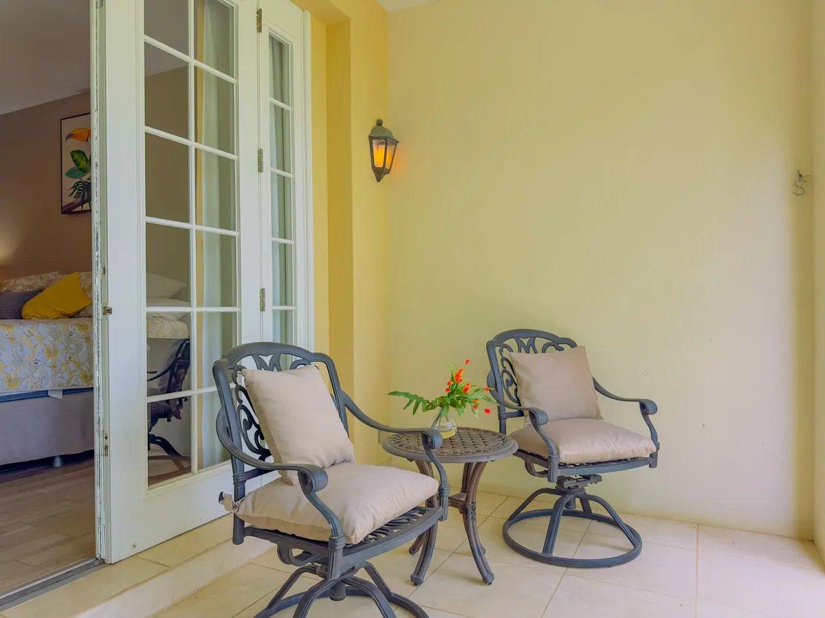 Pacifico Townhouse #101