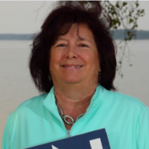 Karin Kuhn  Clarksville, VA Real Estate Agent Headshot