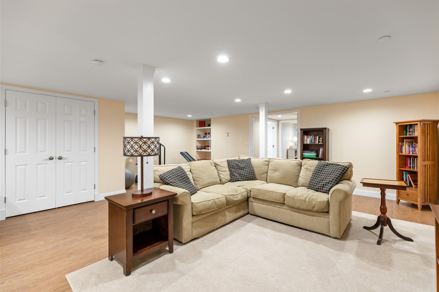 17 Atlantic Drive, Unit #: 17B
