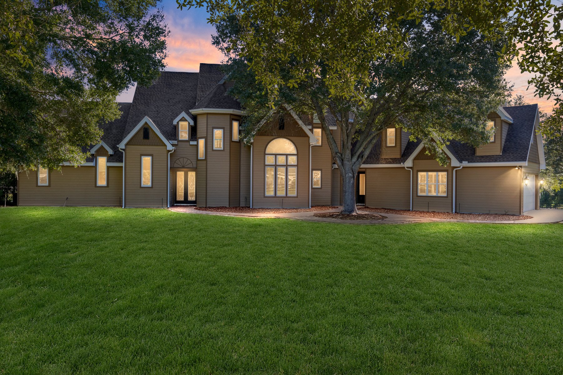 997 NW 63rd Ct