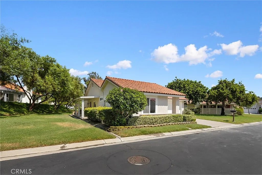 28225 Zurburan, Mission Viejo, CA 92692