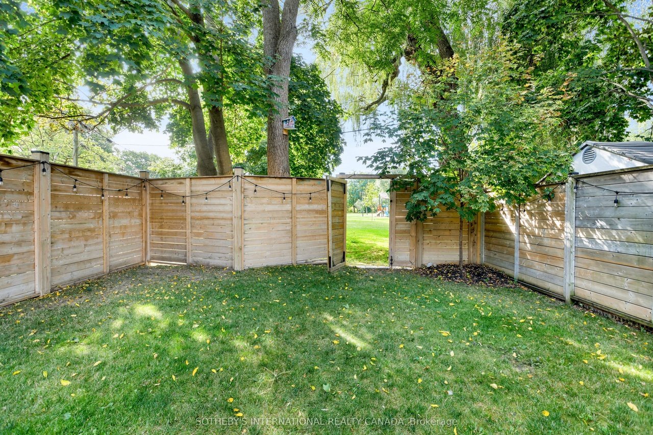 461 Valermo Dr