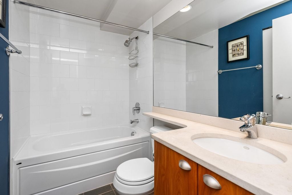 1478 W Hastings St, #309