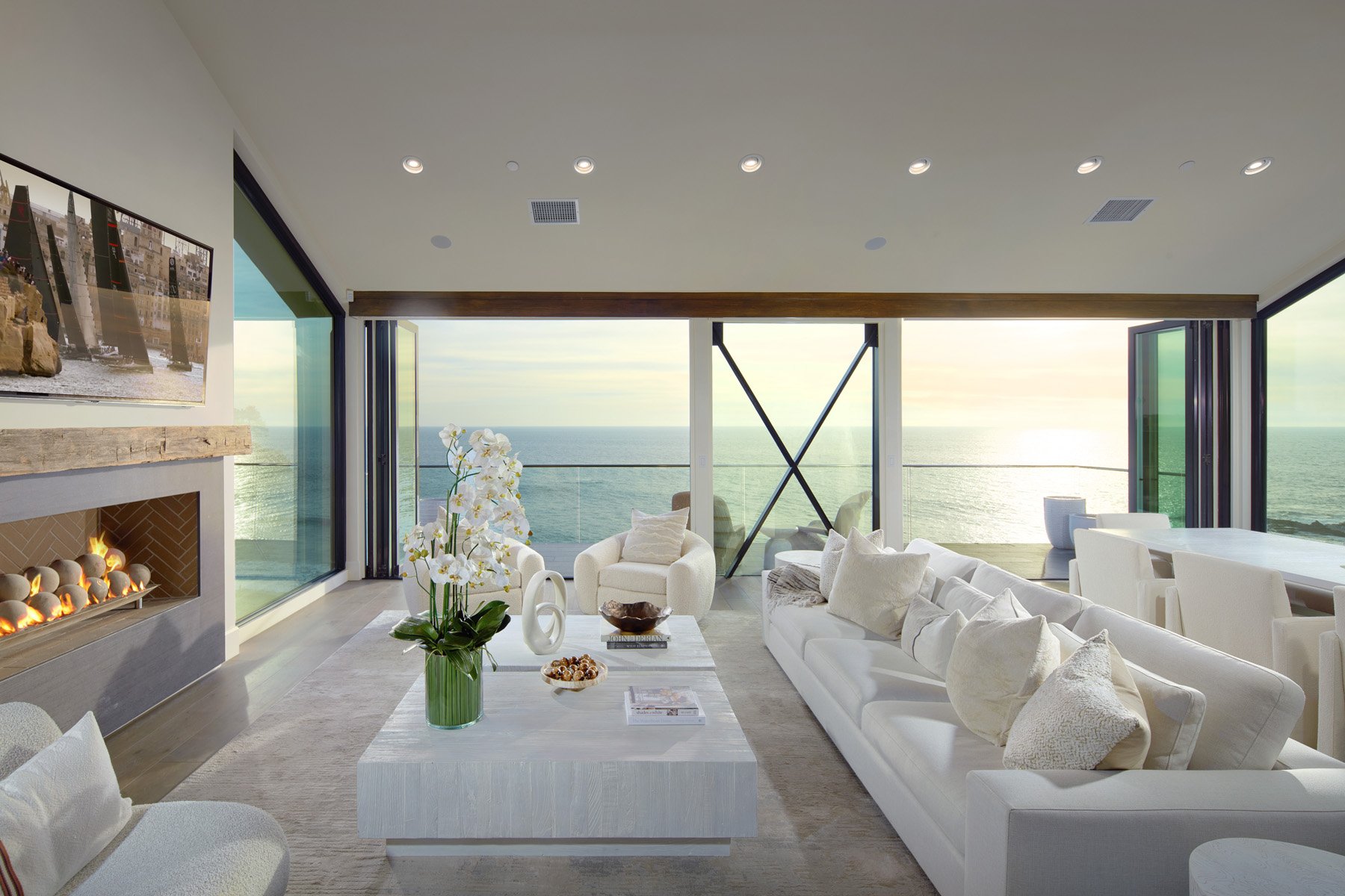 33 Bay Drive