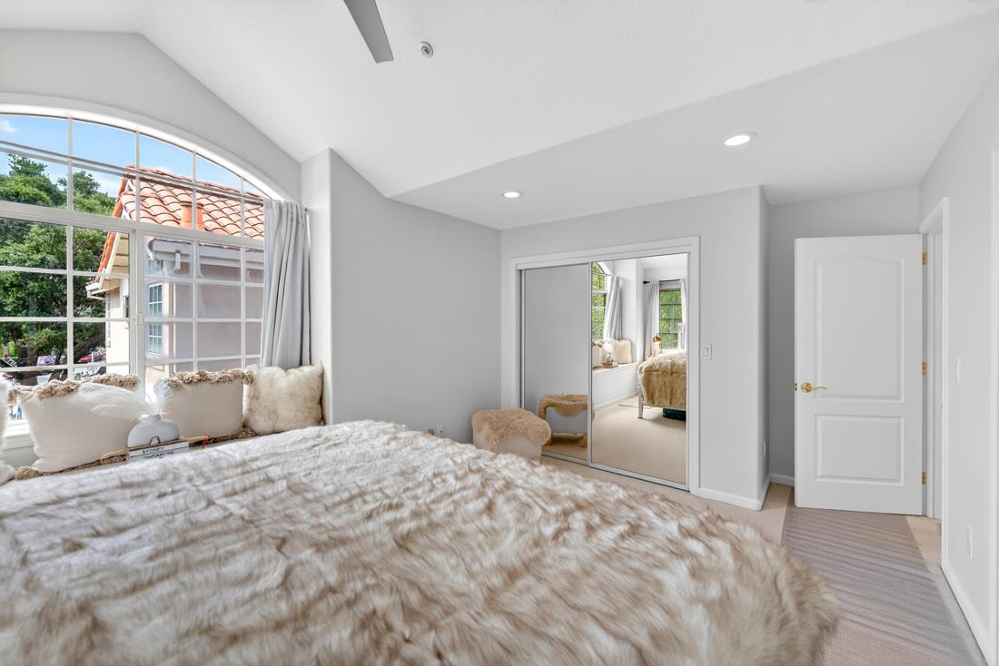 701 Woodside Way, #A