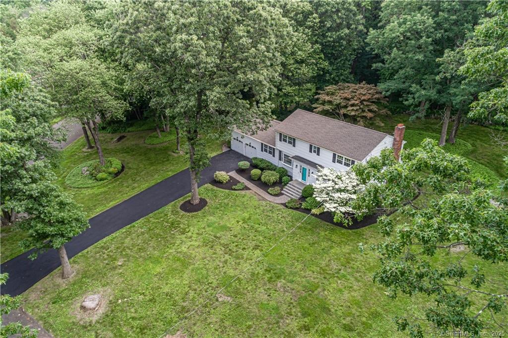 115 Fresh Meadow Dr,  Trumbull