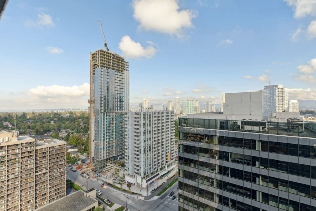 13615 Fraser Hwy, #2307