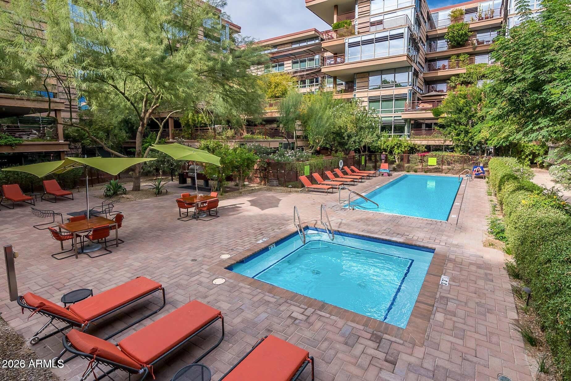 7141 E Rancho Vista Dr, #2014
