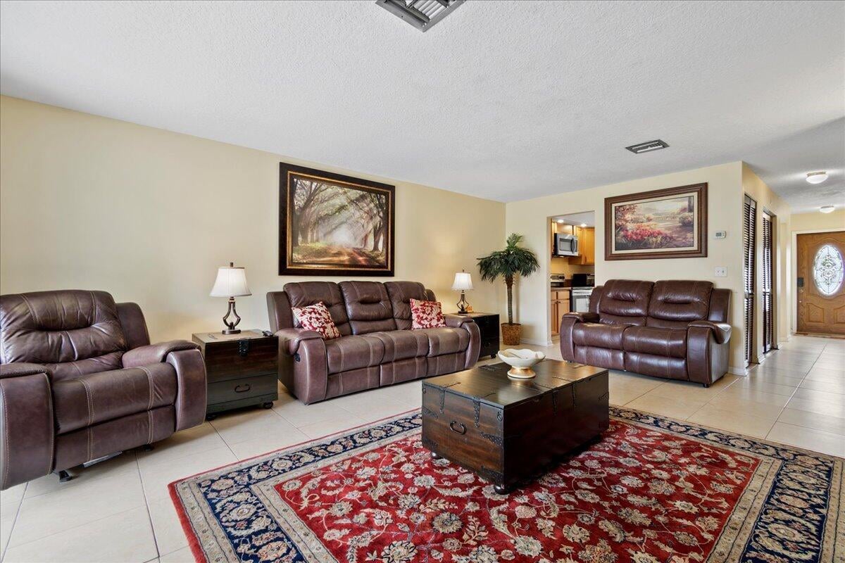 12710 Peconic Ct