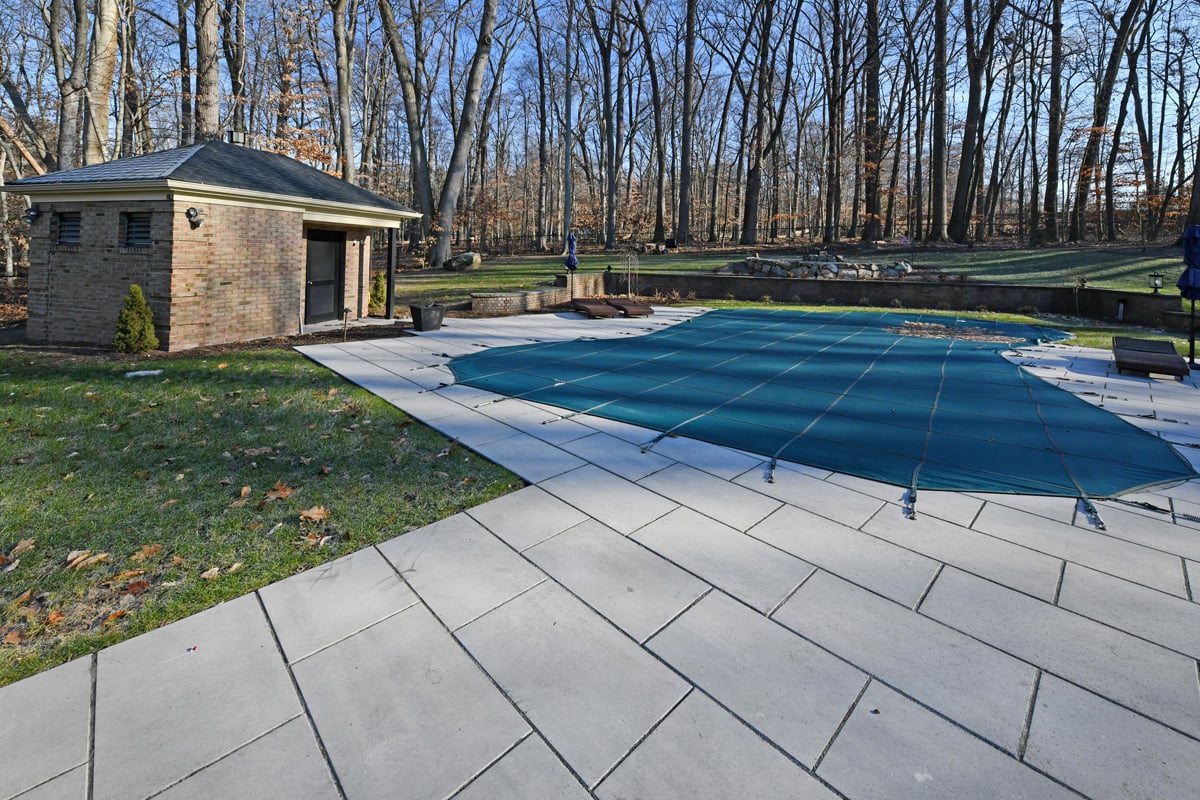 563 Eastgate Rd