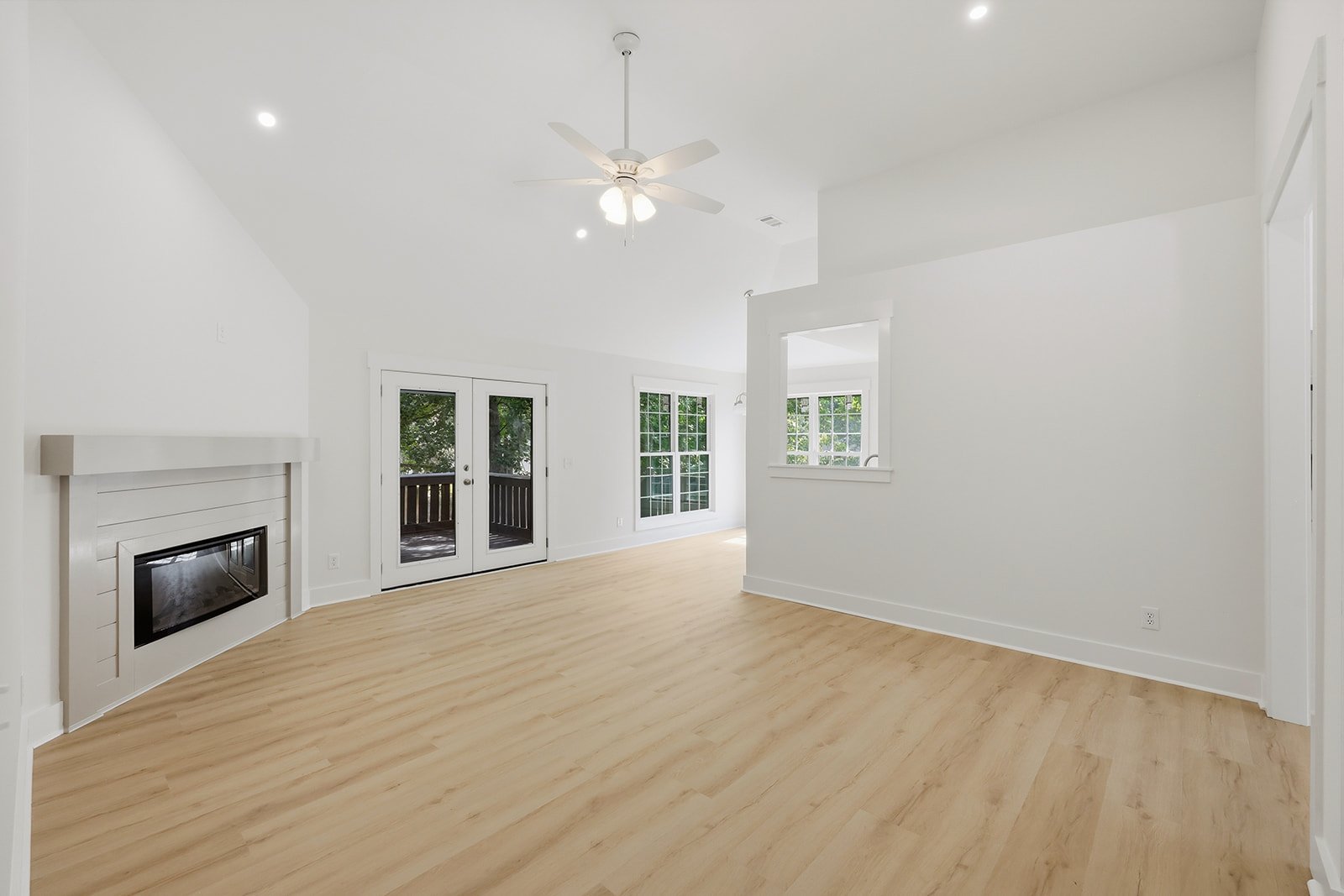 6 Kingfisher Circle, Savannah, GA 31419