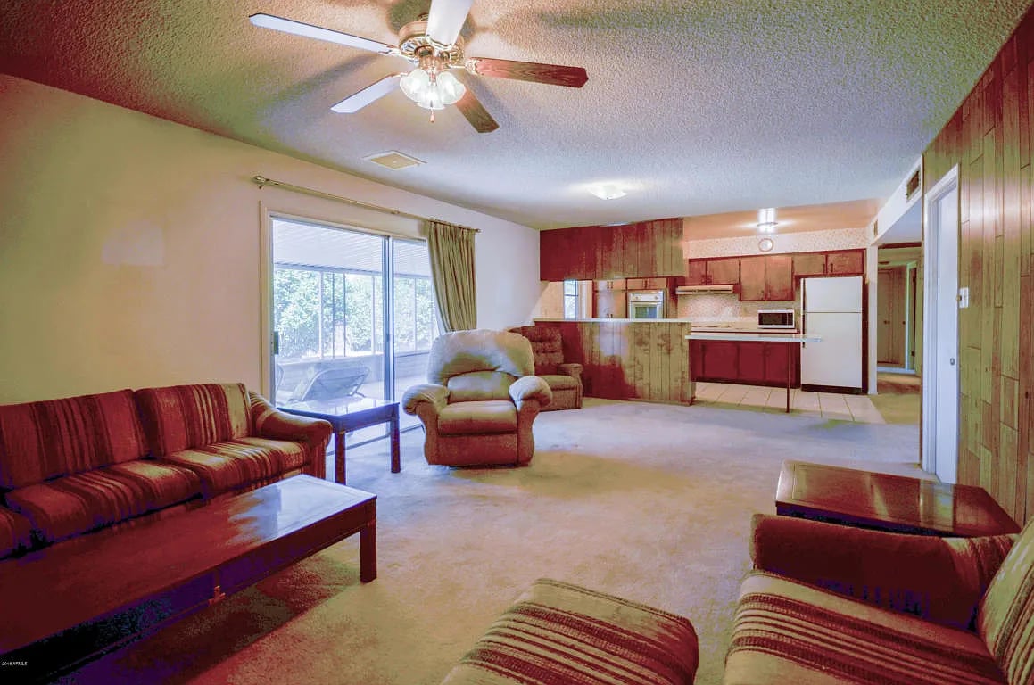 1316 E Bishop Dr
