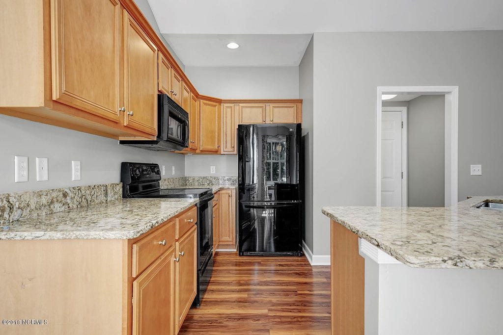 Have Your Cake And Eat It To. 115 Yaupon CT, Hampstead, NC