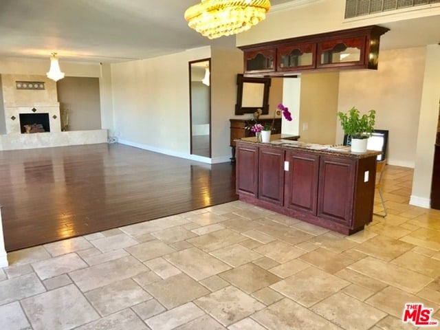 10450 Wilshire #12E