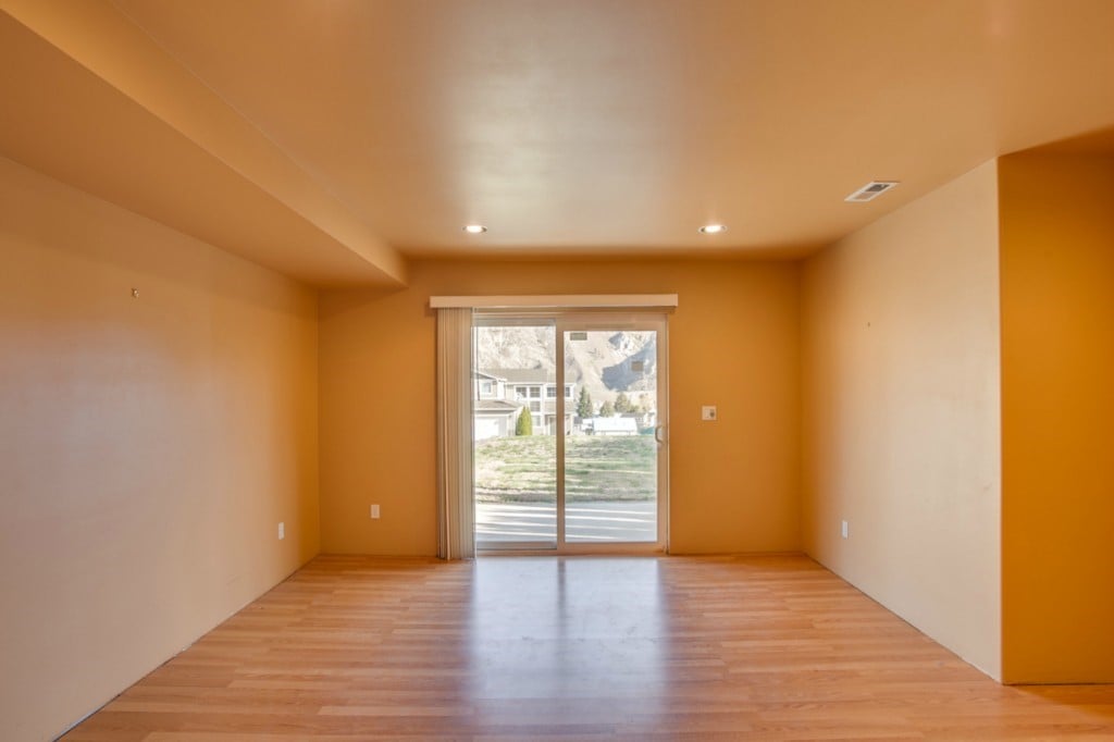170 E Emerson Dr