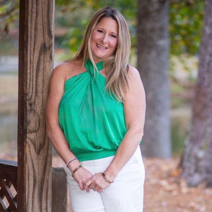 Jen Newman Decatur, GA Real Estate Agent Headshot