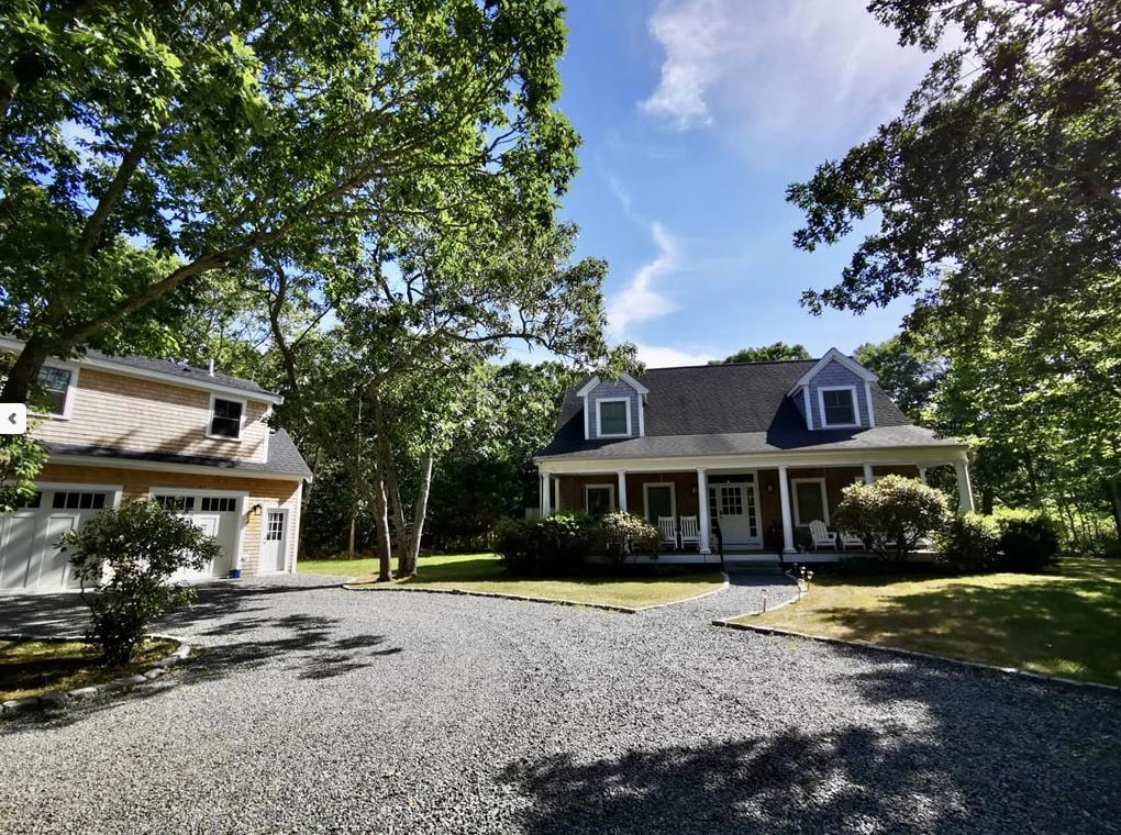 225 Great Plains Rd