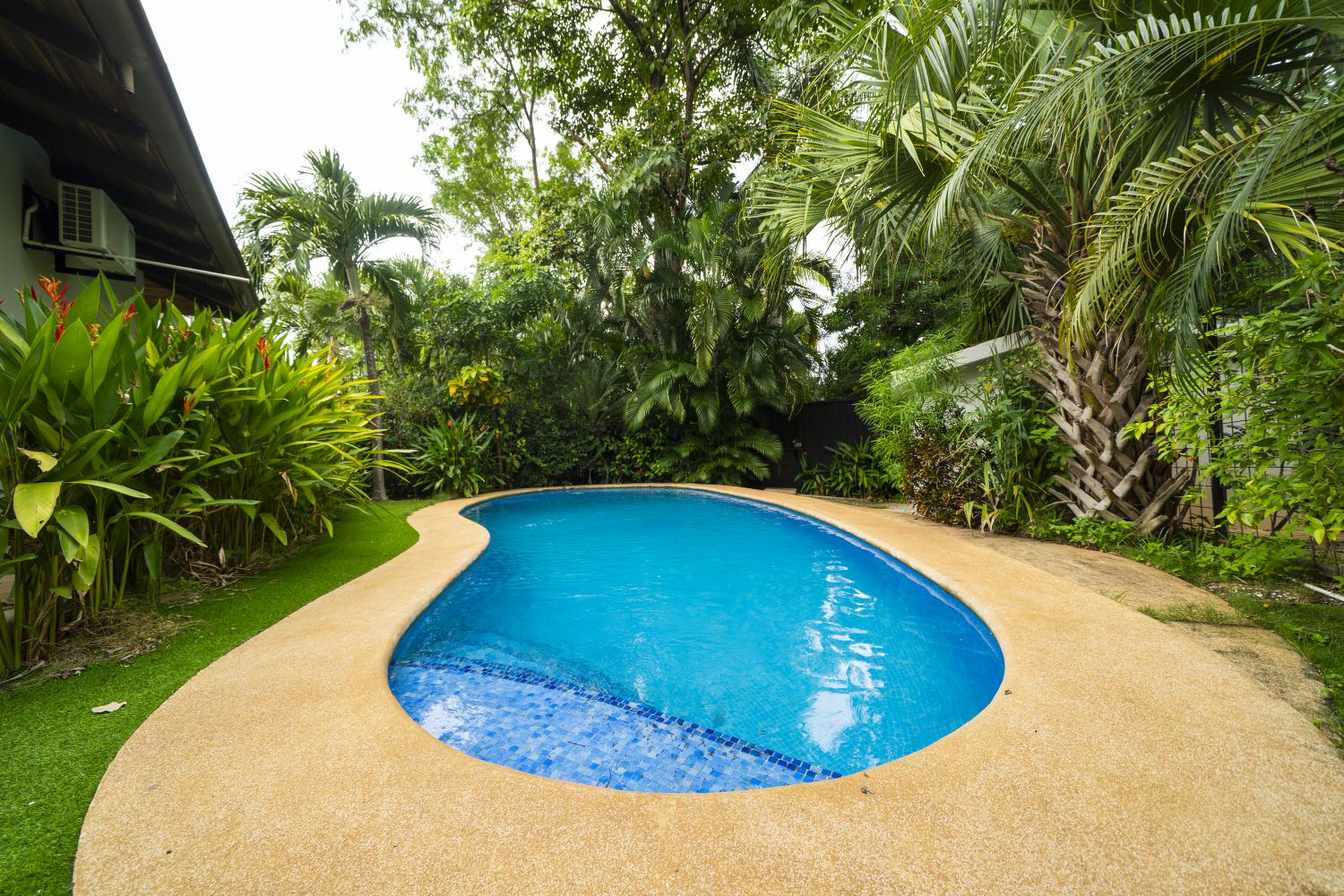 Villa Orquidea #17 | Charming 2-Bedroom Tropical Villa with Private Pool, Steps from Playa Langosta