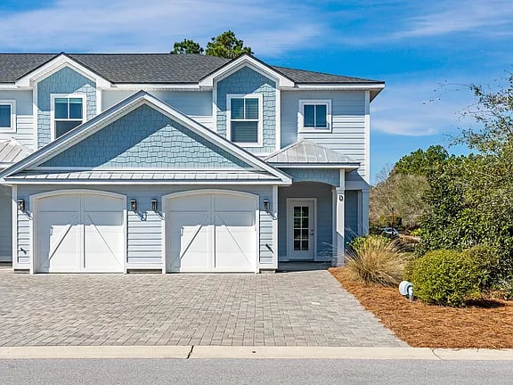 135 Golden Bell Ct,  #135D