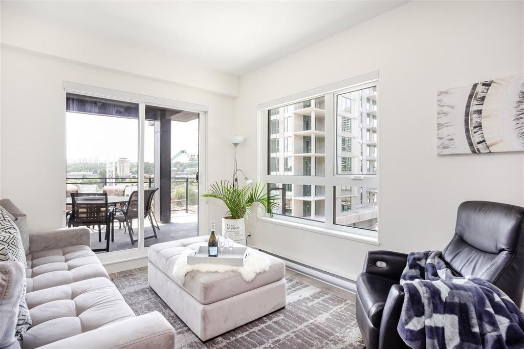 4468 Dawson St, #311