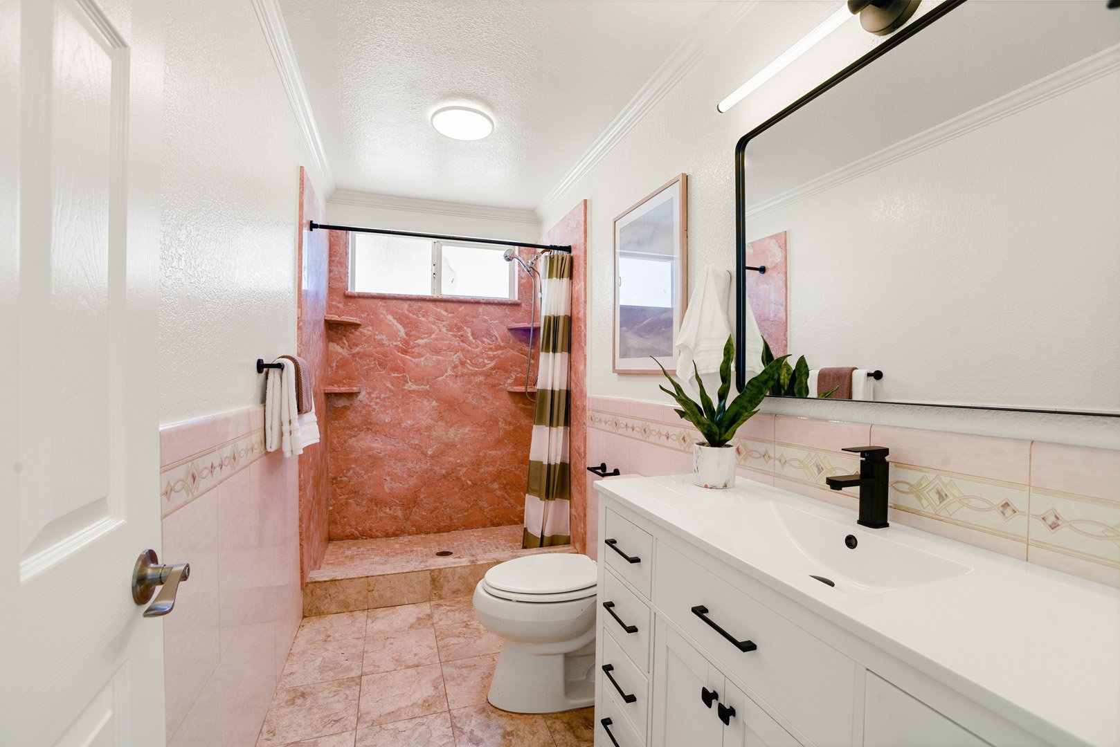 33260 Lake Oneida St, Fremont, CA 94555