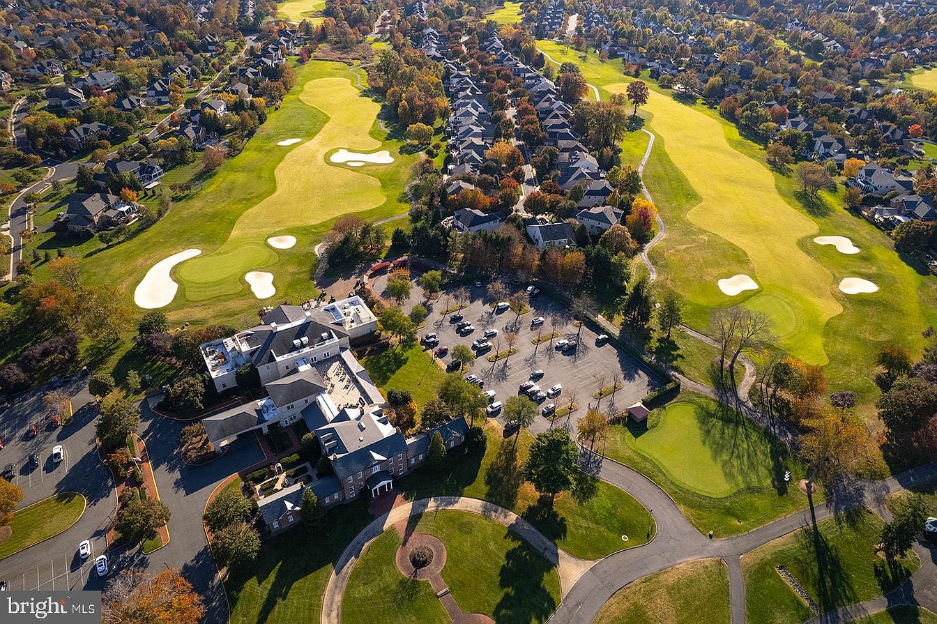 19674 Pelican Hill Ct
