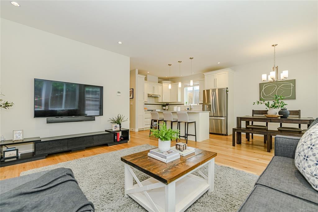 2922 Burlington Cres