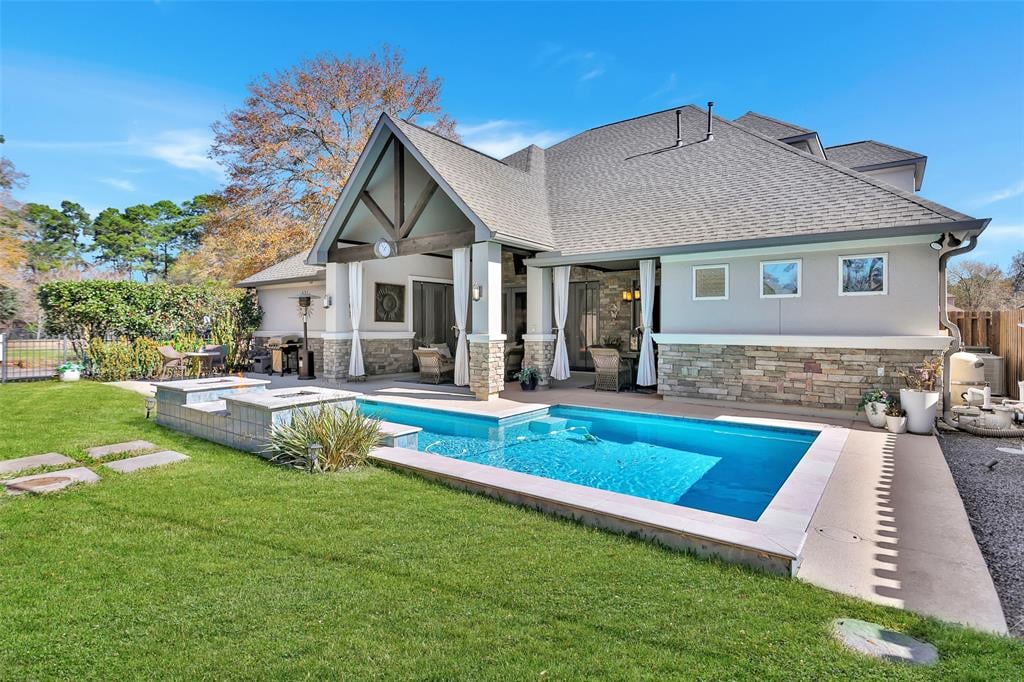 1116 Looking Glass Blvd