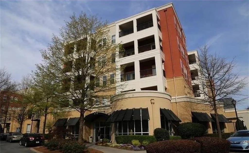 870 Inman Village Pkwy NE