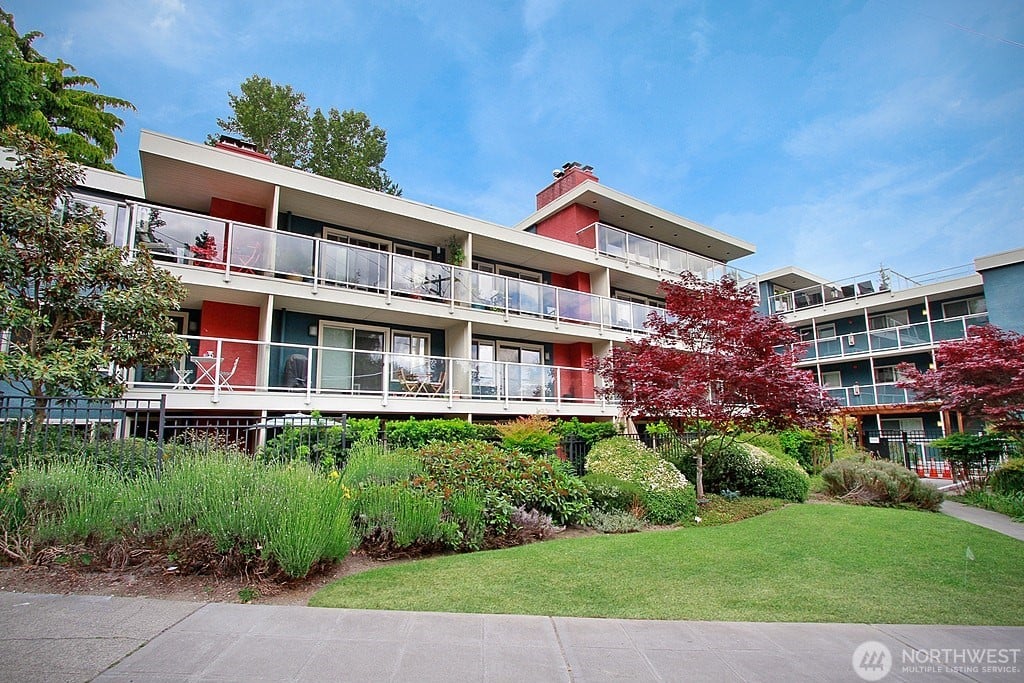 1730 Taylor Avenue N #301
