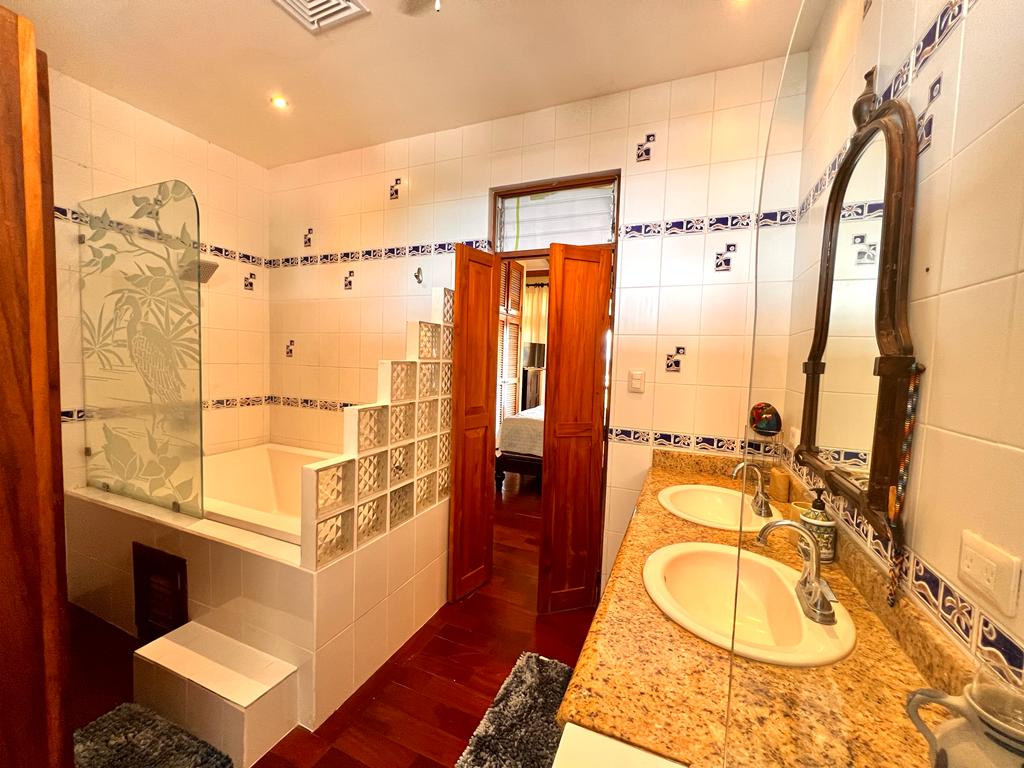 Presidential Suite #11 Playa Flamingo