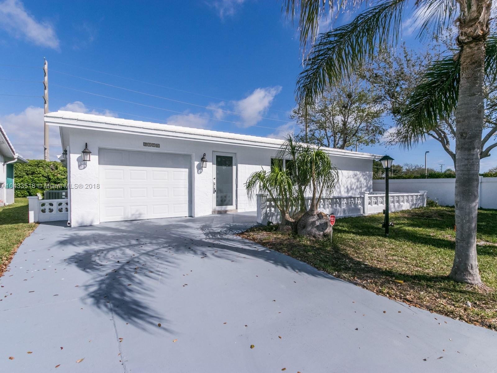 1501 SW 16th St