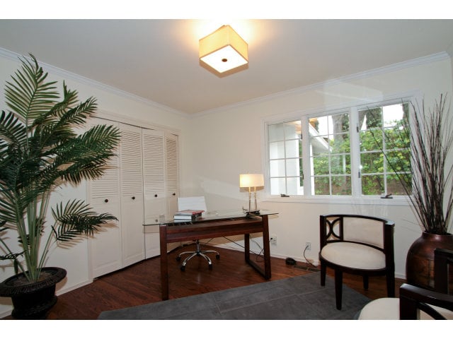 25 La Loma Drive