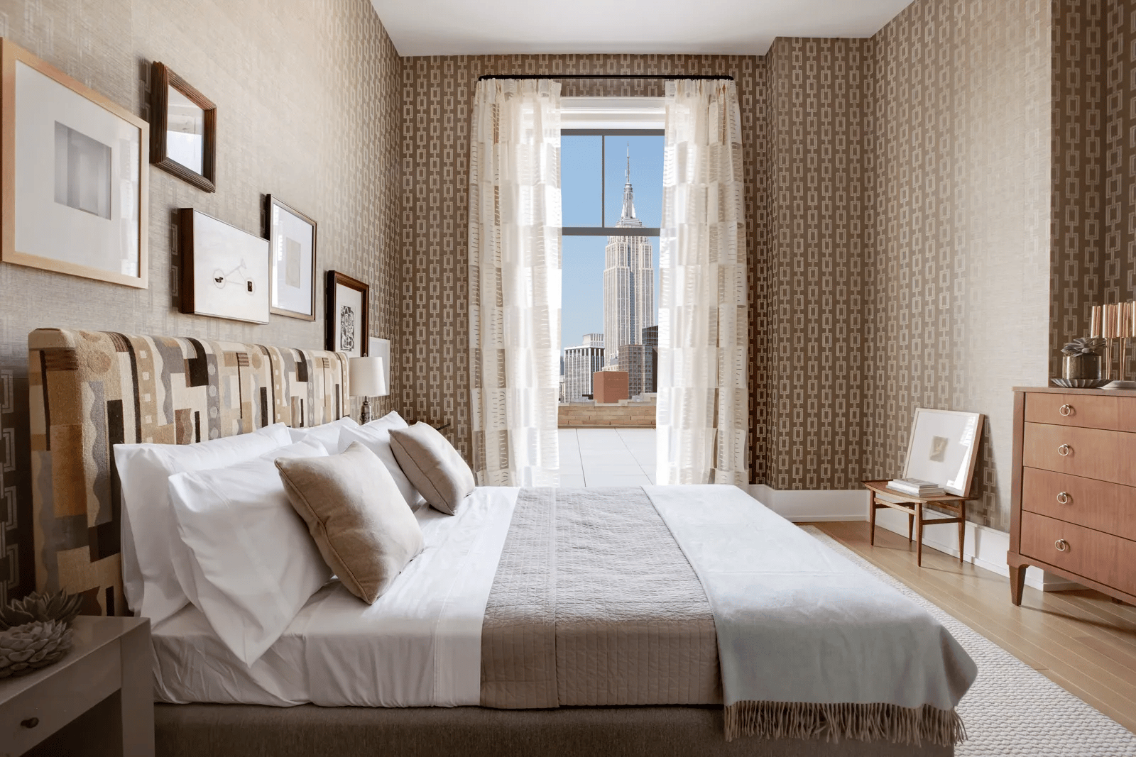 212 West 18th Street #8C