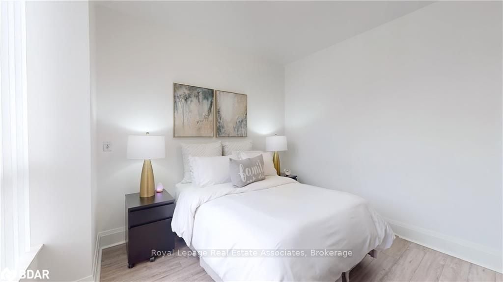 PH IN NORTH YORK'S MOST DESIRABLE NEIGHBOURHOODS