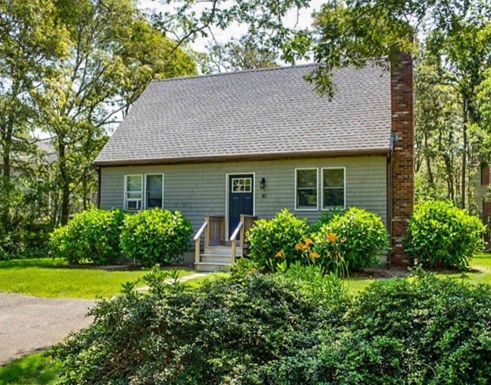 40 Oak Ave